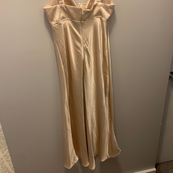 Champagne Dress- Selfie Leslie - Picture 2 of 3